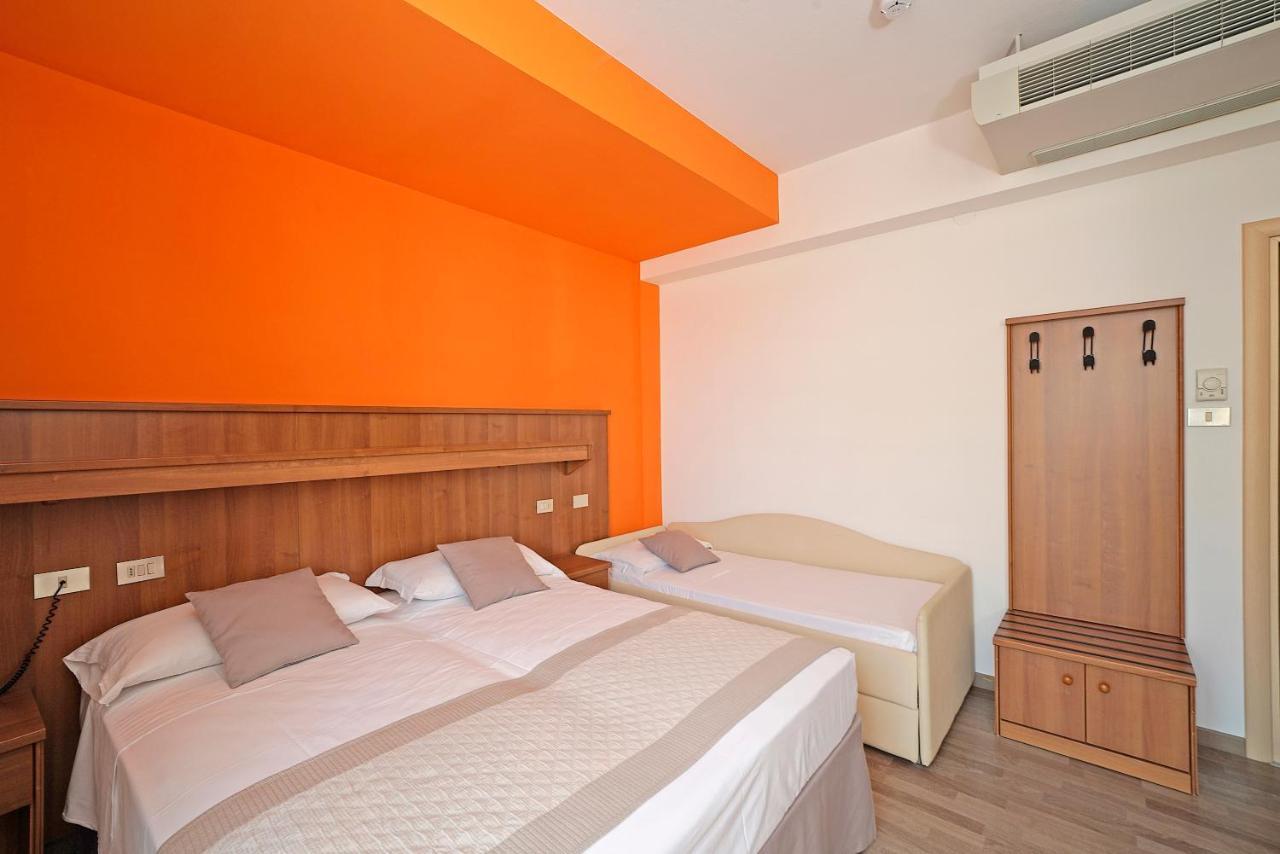 Hotel Strand A Frontemare Lido di Jesolo Exterior photo